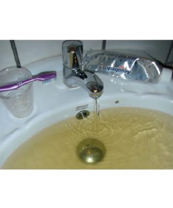 Máy lọc nước máy nhiễm khuẩn có Màu-Mùi 